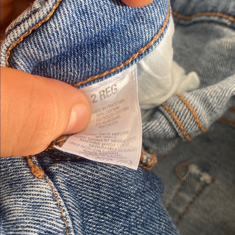 Aeropostale Women's Straight mom Leg Jeans - Medium Blue - Picture 3 of 10